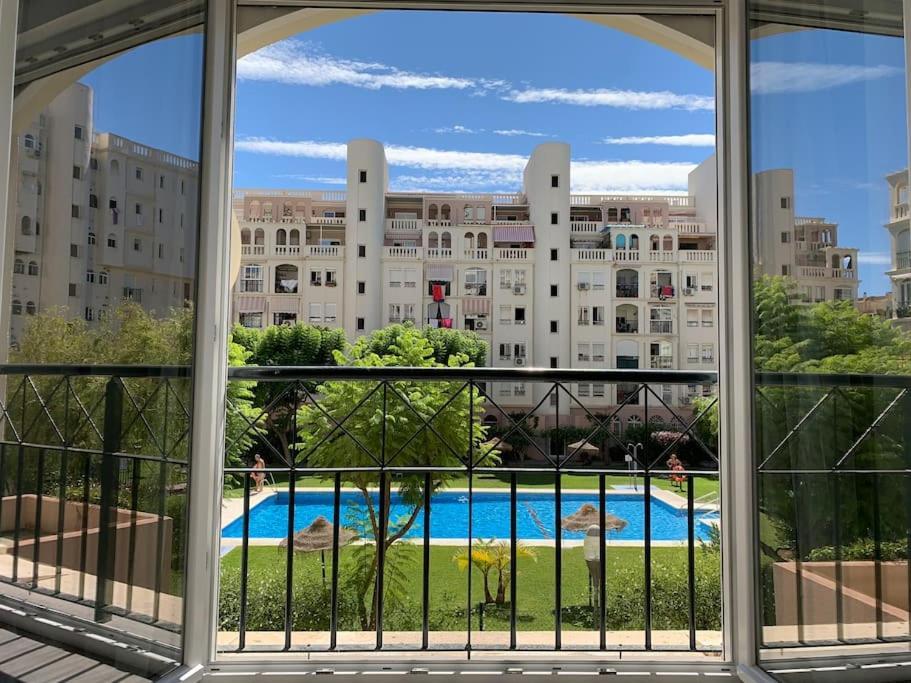Apartamento Centro Torremolinos Con Parking Eksteriør bilde